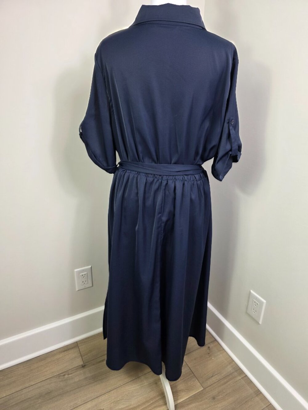 Bloomchic Dress Size 14/16 Navy Blue Fabric Belt Elasticized Waist Midi Pockets - Picture 6 of 10